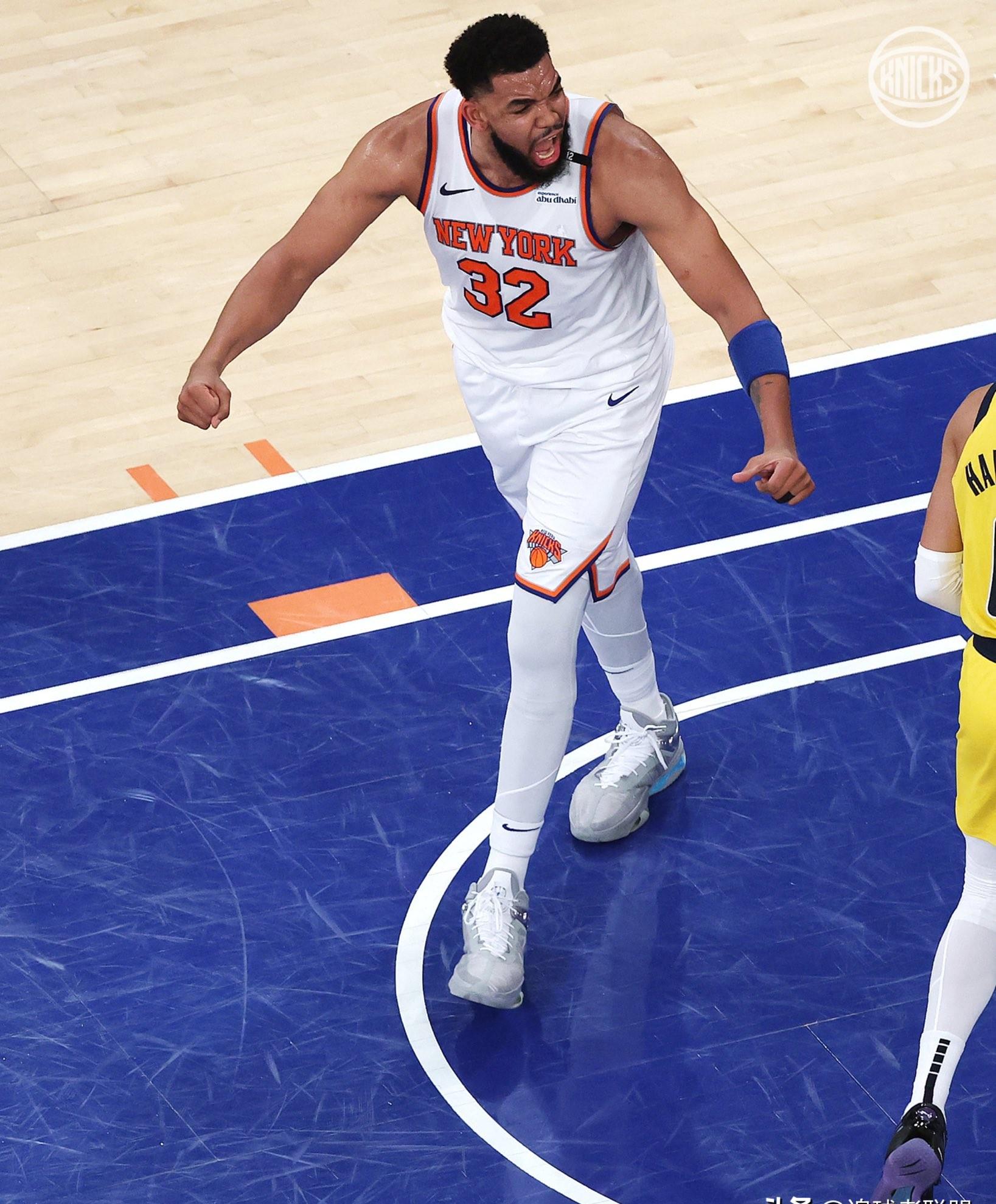 关于今晚NBA季后赛焦点战，纽约尼克斯单刀错失，悬念犹存，身体对抗强度拉满的信息-金年会app官方版