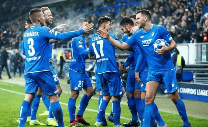 拉齐奥发布备战花絮，赛后内部沟通，意甲任务艰巨，心理建设被强调的简单介绍