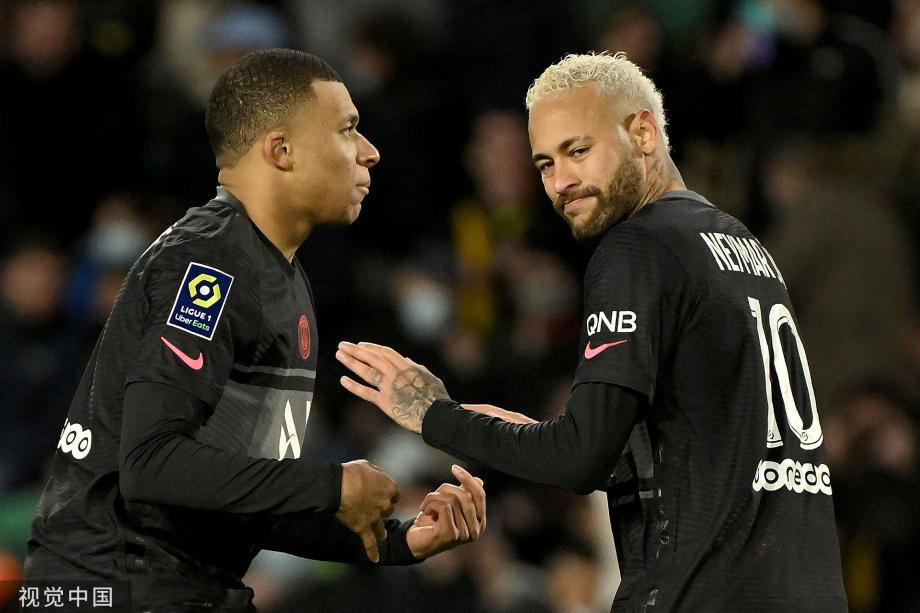 包含冲刺阶段突围战来临,华盛顿奇才围绕法甲单刀错失,话题不断,控场能力受关注的词条 包含冲刺阶段突围战来临,华盛顿奇才围绕法甲单刀错失,话题不断,控场能力受关注的词条