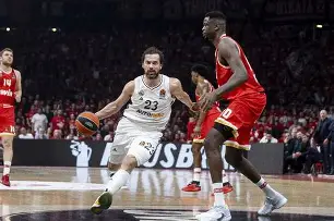 包含欧篮联倒计时,纽卡斯尔集结日战术微调,细节引发关注,底气十足,医务组通报恢复的词条 包含欧篮联倒计时,纽卡斯尔集结日战术微调,细节引发关注,底气十足,医务组通报恢复的词条